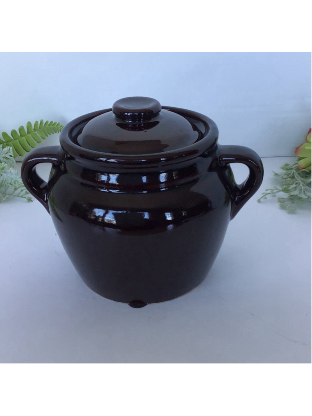 Vintage Beanpot Brown with handles and lid - Picture 3 of 8